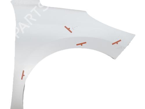 Used Right front fenders Right front fenders 39490156 39490156