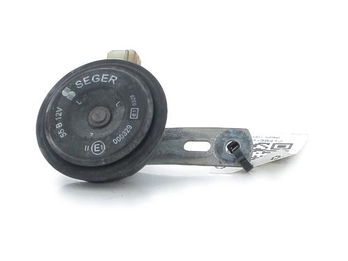 Toeter RENAULT CLIO III (BR0/1, CR0/1) 1.5 dCi (75 hp) 31662108