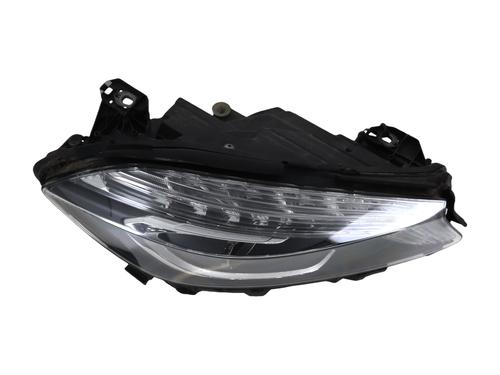 Right headlight MERCEDES-BENZ A-CLASS (W176) A 200 CDI (176.001) | BP29416130C29 