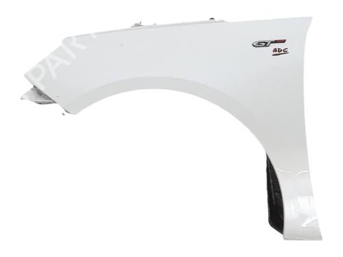 Used Left front fenders Left front fenders 37506352 37506352