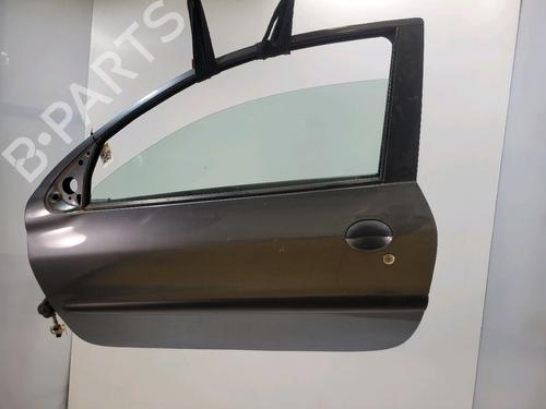 Used Left front door Left front door 37228866 37228866