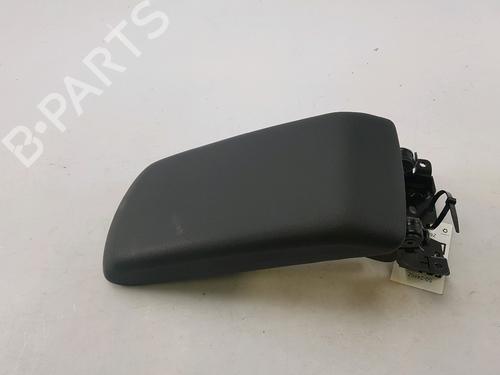 Used Armrest / Center console CITROËN C4 III (BA_, BB_, BC_) 1.5 BlueHDi 130 (BBYHZB) (131 hp) 27915230