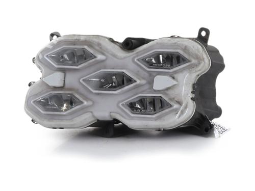 right-front-fog-light-vw-golf-viii-cd1-da1-2019-40521147 main image