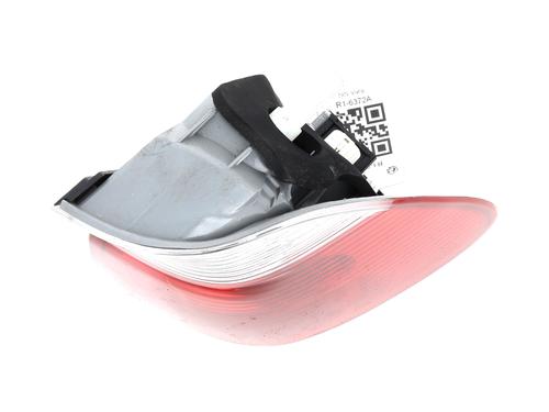 Høyre baklys BMW X5 (E53) 3.0 d (211 hp) 32378676