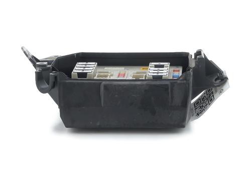 Used Fuse box RENAULT CLIO III (BR0/1, CR0/1) 1.5 dCi (BR17, CR17) (86 hp) 31085846
