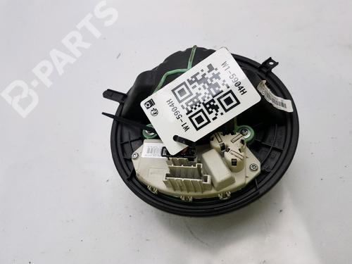 Used Heater blower motor Heater blower motor BMW 1 Coupe (E82) 120 d (177 hp) 11186724 11186724