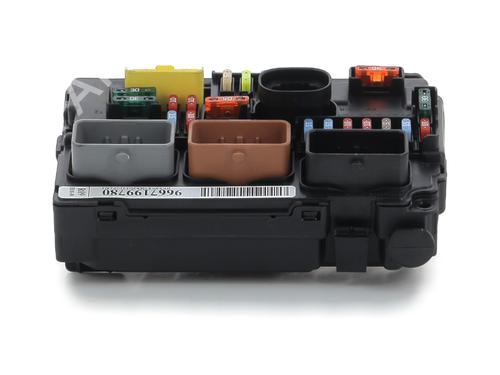 Boîte à Fusibles CITROËN C3 II (SC_) 1.2 VTi 82 (82 hp) 29741431
