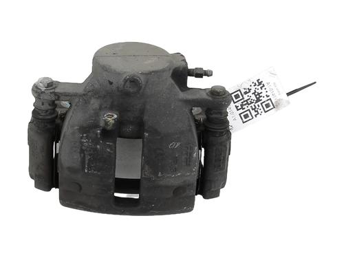 Used Left front brake caliper Left front brake caliper MERCEDES-BENZ B-CLASS Sports Tourer (W245) B 200 CDI (245.208) (140 hp) 27905876 27905876