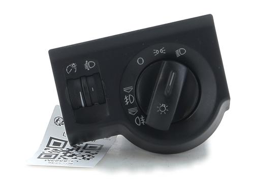 Mando intermitentes / limpia AUDI A2 (8Z0) 1.4 (75 hp) 31141729