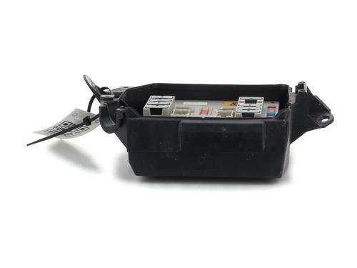 Used Fuse box RENAULT CLIO III (BR0/1, CR0/1) 1.2 16V (BR02, BR0J, BR11, CR02, CR0J, CR11) (75 hp) 27914123
