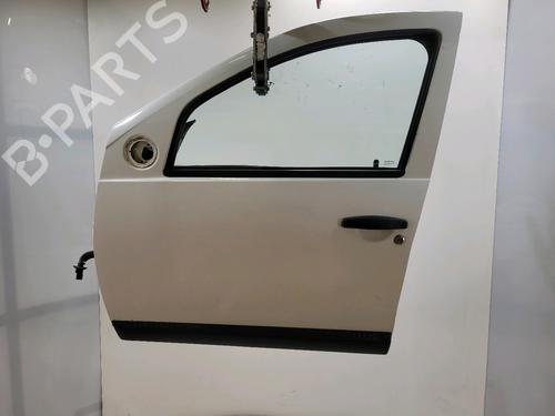 Used Left front door DACIA SANDERO 1.4 MPI LPG (72 hp) 29048298