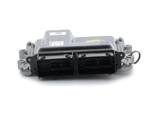 Used Engine control unit (ECU) Engine control unit (ECU) VOLVO V60 I (155) D3 (150 hp) 33972718 33972718