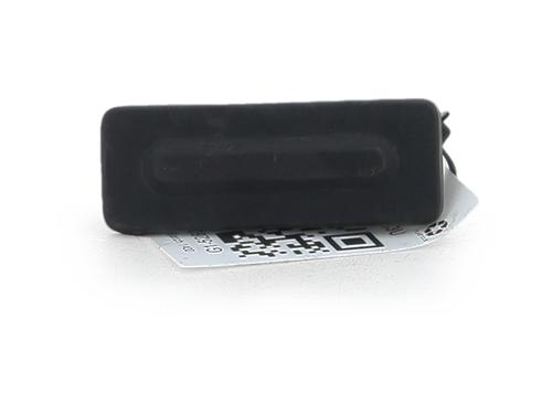 Used Tailgate handle Tailgate handle PEUGEOT 2008 II (UD_, US_, UY_, UJ_, UR_, UC_) 1.2 PureTech 130 (USHNS, URHNS) (130 hp) 35999319 35999319