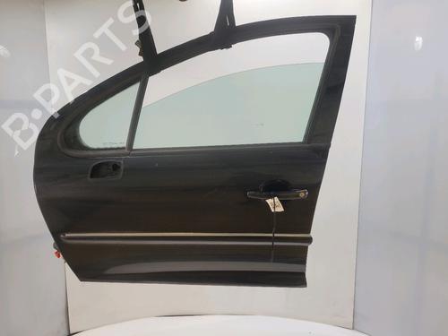 Used Left front door Left front door 38008352 38008352