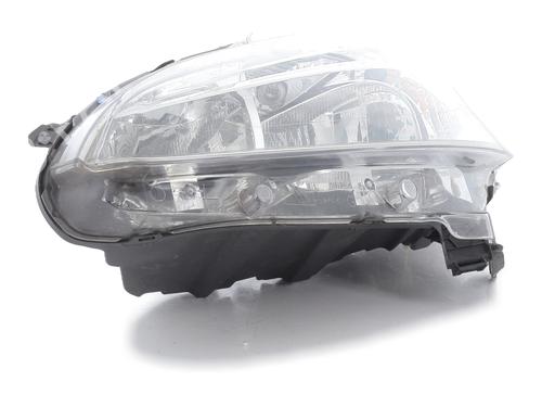 Left headlight PEUGEOT 208 I (CA_, CC_) 1.2 VTI 82 | BP32006034C28
