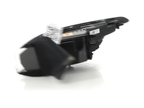 Left taillight PEUGEOT 308 III (FB_, FH_, FP_, F3_, FM_) PureTech 130 (FPHNSL, FPHNST) | BP29495821C34 