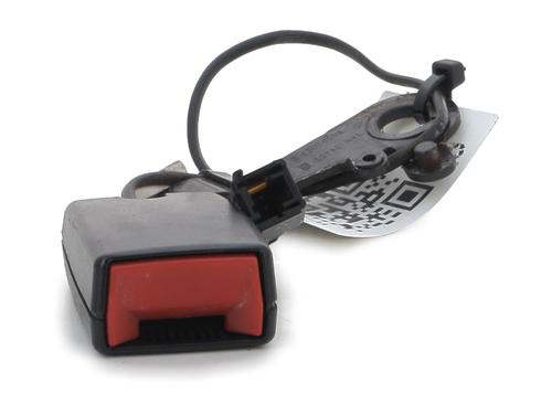 Used Seat buckle PEUGEOT 5008 (0U_, 0E_) 2.0 HDi 150 / BlueHDi 150 (150 hp) 29390209