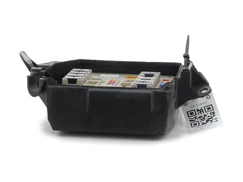 Used Fuse box RENAULT CLIO III (BR0/1, CR0/1) 1.5 dCi (75 hp) 27913395