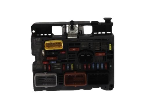 Fuse box CITROËN C4 Picasso I MPV (UD_) 2.0 HDi 138 | BP27914392E1