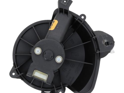 Used Heater blower motor FIAT PUNTO EVO (199_) 1.3 D Multijet (199AXC1A, 199BXC1A, 199AXT1A, 199BXT1A) (75 hp) 29296084