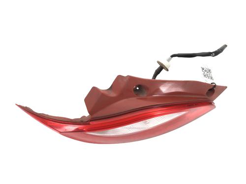 Rückleuchte Links für MAZDA 2 (DE_, DH_) 1.3 (DE3FS) (75 hp) 33230302
