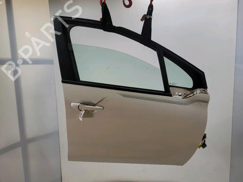 Used Right front door PEUGEOT 208 I (CA_, CC_) 1.2 VTI 82 (82 hp) 30449804