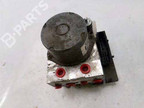 Used ABS pump LANCIA MUSA (350_) 1.3 D Multijet (350.AXG11, 350.AXG1A) (90 hp) 10483659