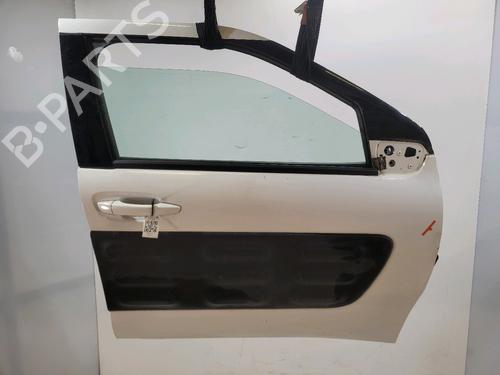 Used Right front door Right front door CITROËN C4 CACTUS 1.2 VTi 82 (82 hp) 33300239 33300239