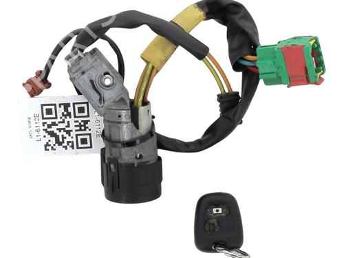 Used Ignition barrel CITROËN C2 (JM_) 1.4 (73 hp) 32039894