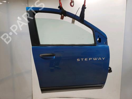 Used Right front door DACIA LODGY (JS_) 1.2 TCe (JSAY, JSM0) (115 hp) 31058017