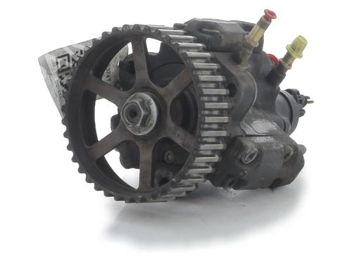 Used Injection pump RENAULT SCÉNIC I MPV (JA0/1_, FA0_) 1.9 dCi (JA05, JA1F) (102 hp) 31844483