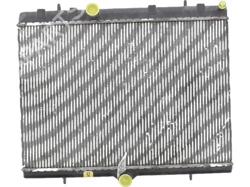 Used Water radiator Water radiator 36945971 36945971