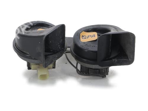 Used Horn PEUGEOT 508 I (8D_) 1.6 HDi (112 hp) 30312744