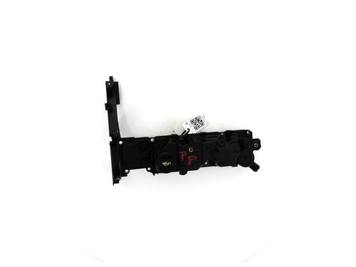 Used Valve cover PEUGEOT 308 II (LB_, LP_, LW_, LH_, L3_) 1.6 HDi / BlueHDi 115 (115 hp) 23554573