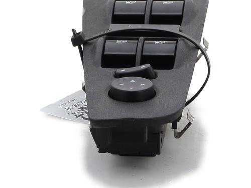 Left front window switch FIAT BRAVO II (198_) 1.9 D Multijet (198AXB1A) | BP28573879I27