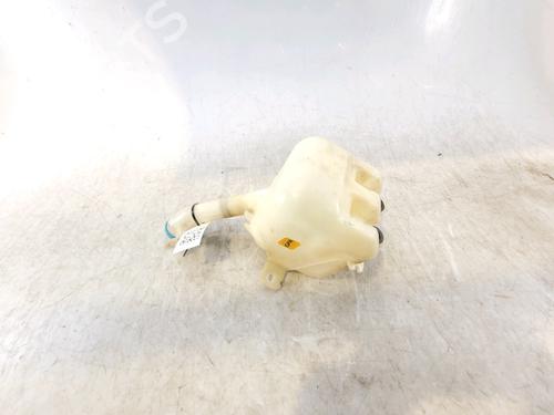 Used Windscreen washer tank HONDA JAZZ II (GD_, GE3, GE2) 1.2 i-DSI (GD5, GE2) (78 hp) 21799125