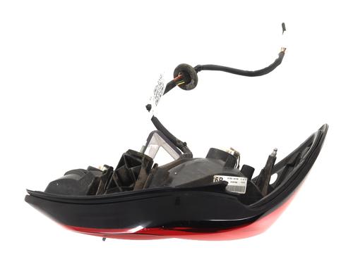 Achterlicht rechts CITROËN C1 II (PA_, PS_) 1.0 VTi 72 (72 hp) 31122601