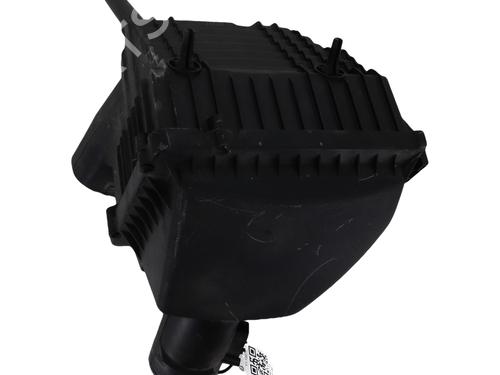 Air filter box RENAULT TRAFIC III Van (FG_) 1.6 dCi 120 (FGMK) | BP30048751M87 