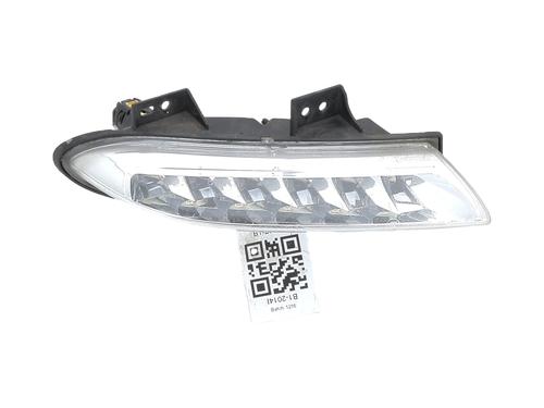 Feu diurne droit RENAULT SCÉNIC III (JZ0/1_) 1.5 dCi (110 hp) 31913042
