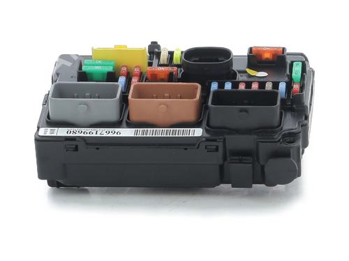 Used Fuse box CITROËN C3 Picasso (SH_) 1.6 HDI 90 (92 hp) 30924859