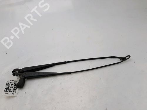 Used Front windshield wiper arm OPEL FRONTERA A Sport (U92) 2.5 TDS (115 hp) 27900590