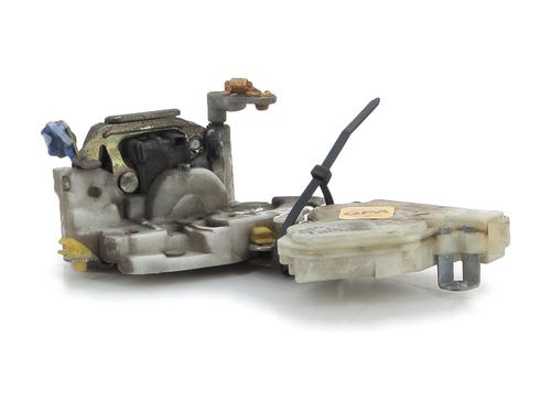 Front left lock NISSAN TERRANO II (R20) 3.0 Di 4WD | BP26726952C98 
