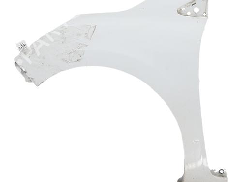 Used Left front fenders Left front fenders 37600088 37600088