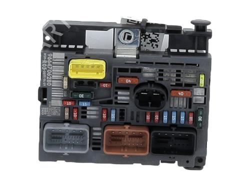 Fuse box PEUGEOT 308 I (4A_, 4C_) 1.6 16V | BP28286226E1 