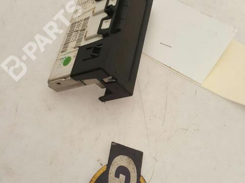 Used Display monitor Display monitor RENAULT MEGANE II Estate (KM0/1_) 1.9 dCi (KMRG, KM1G, KM0G, KM2C) (120 hp) 10475851 10475851