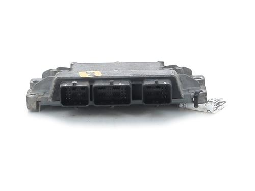engine-control-unit-ecu-renault-modus-grand-modus-fjp0_-2004-32434619 main image