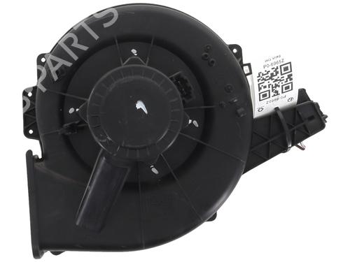 Used Heater blower motor SEAT IBIZA IV (6J5, 6P1) 1.2 TDI (75 hp) 30828234