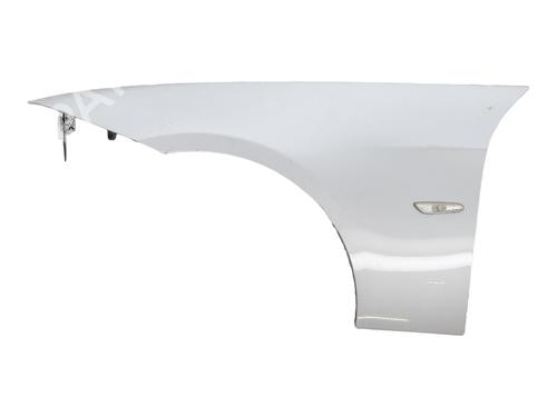 Used Left front fenders BMW 3 (E90) 318 d (143 hp) 31661975