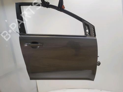 Used Right front door Right front door 37627105 37627105
