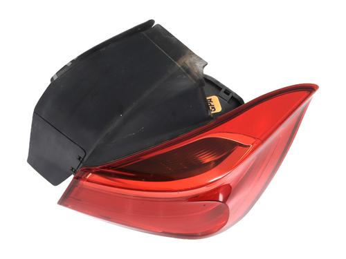 Used Right taillight BMW 1 (F20) 114 d (95 hp) 30474730